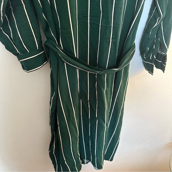 H&M Maxi Dress Front Button Up Green size 12 Women - Picture 2 of 11